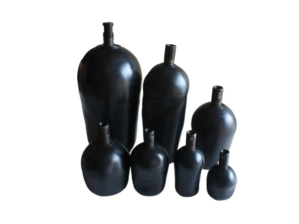 蓄能器在液壓機(jī)上如何正確安裝使用?